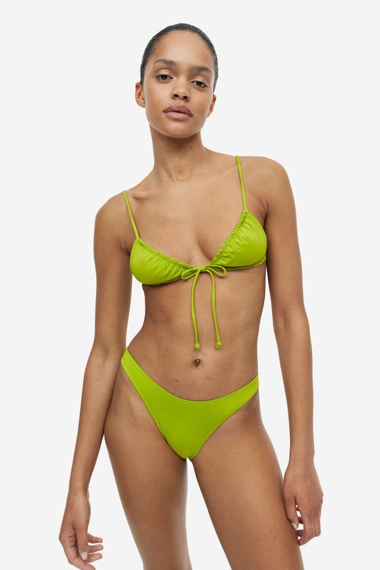 

Верх костюма H&M