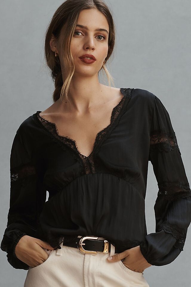 

Кружевная блузка с длинными рукавами и V-образным вырезом Anthropologie, черный