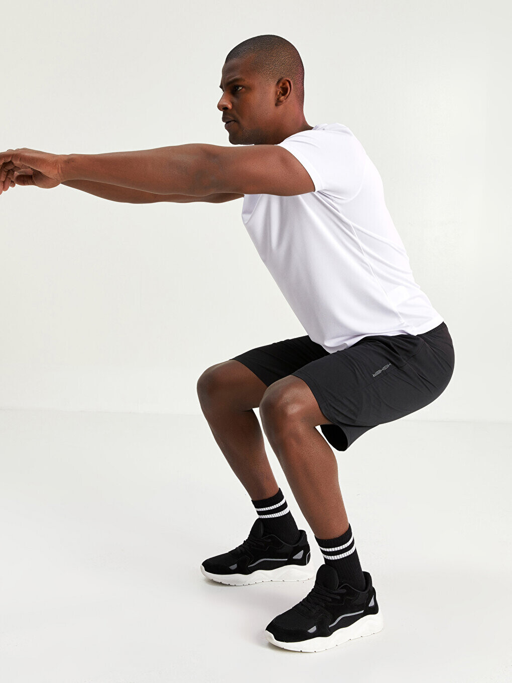 

Мужские спортивные шорты Slim Fit LCW Active, новый черный