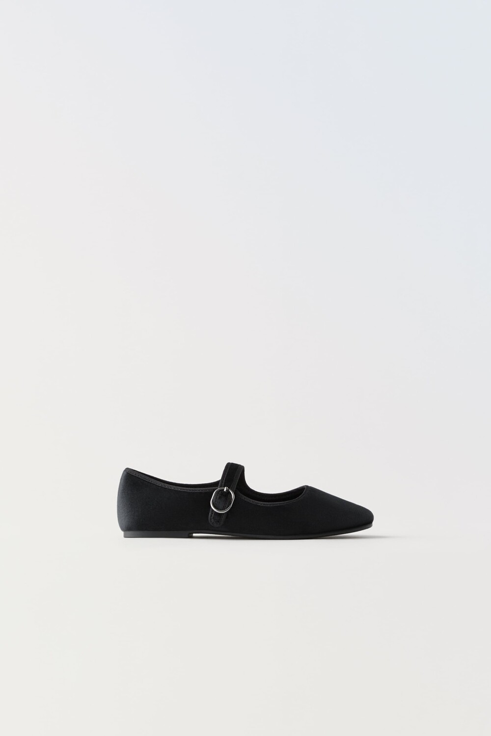 

Бархатные балерины Zara, черный