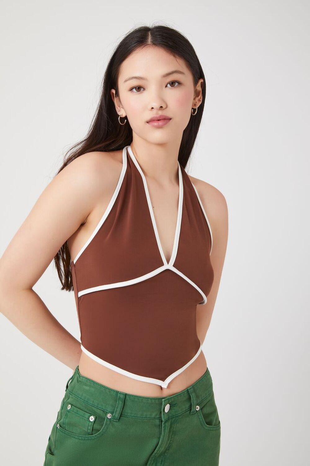 

Укороченный топ с бретелькой на шее Forever 21, коричневый
