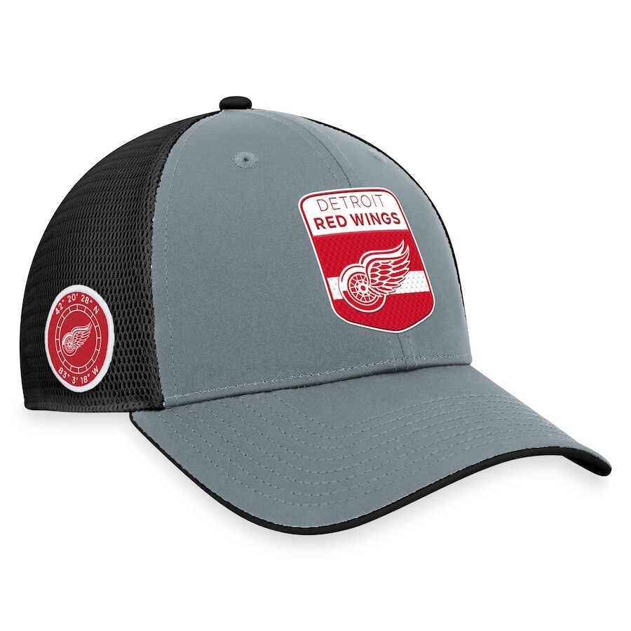 

Бейсболка Fanatics Branded Detroit Red Wings, серый