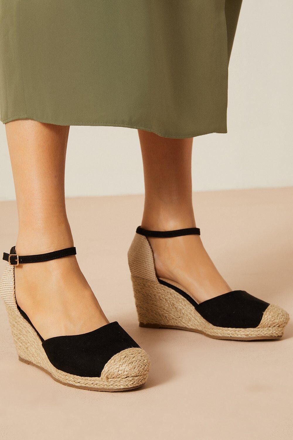 

Faith: Мэдди Эспадрильи на танкетке Dorothy Perkins, черный