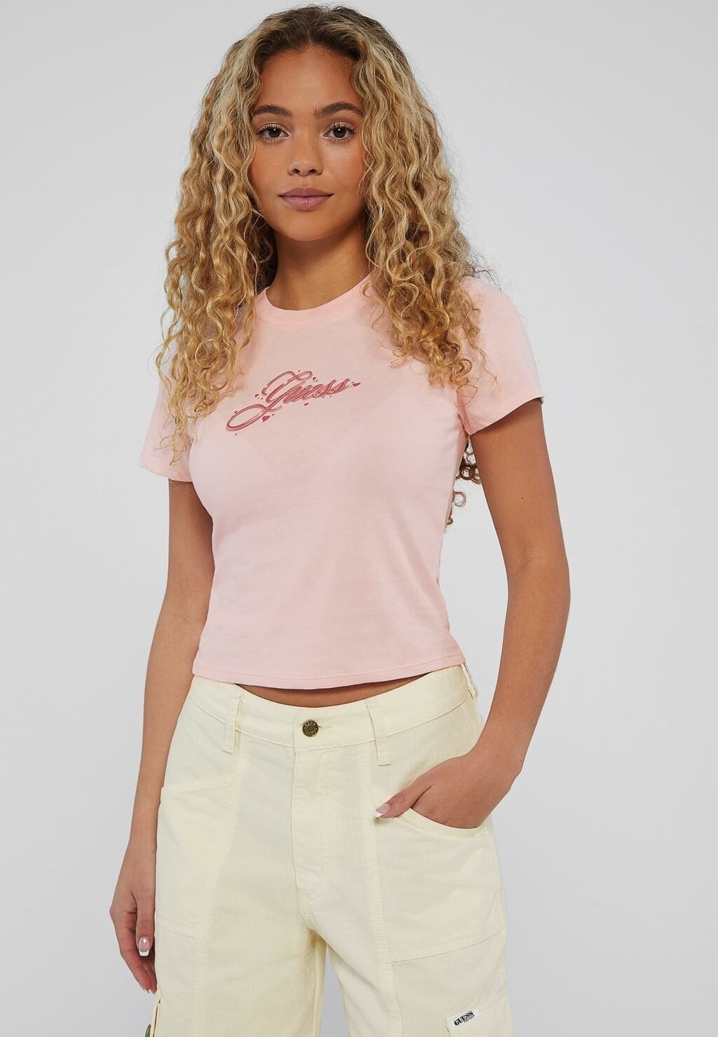 

Футболка с принтом LOGO FRONTAL Guess, цвет rose clair