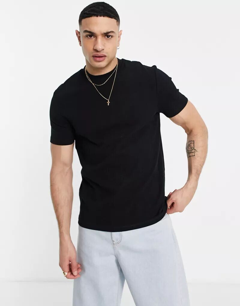 

Элегантная черная футболка в рубчик ASOS