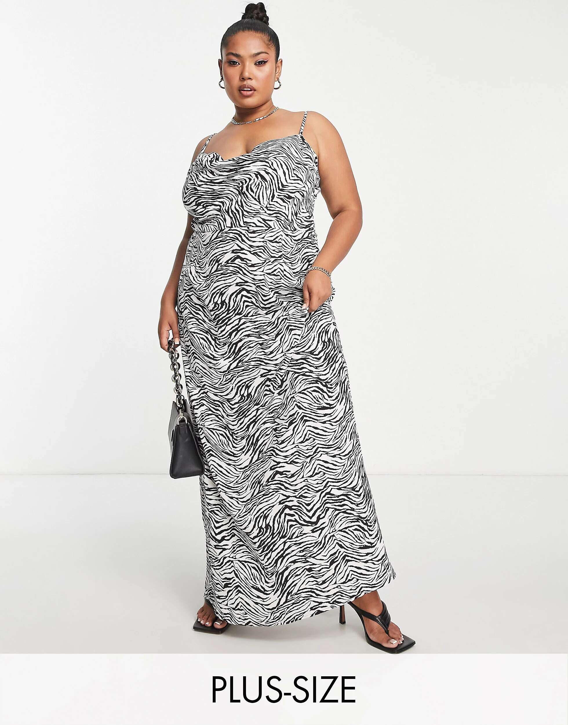 цена Эксклюзивное атласное платье макси с зебровым принтом In The Style x Yasmin Devonport