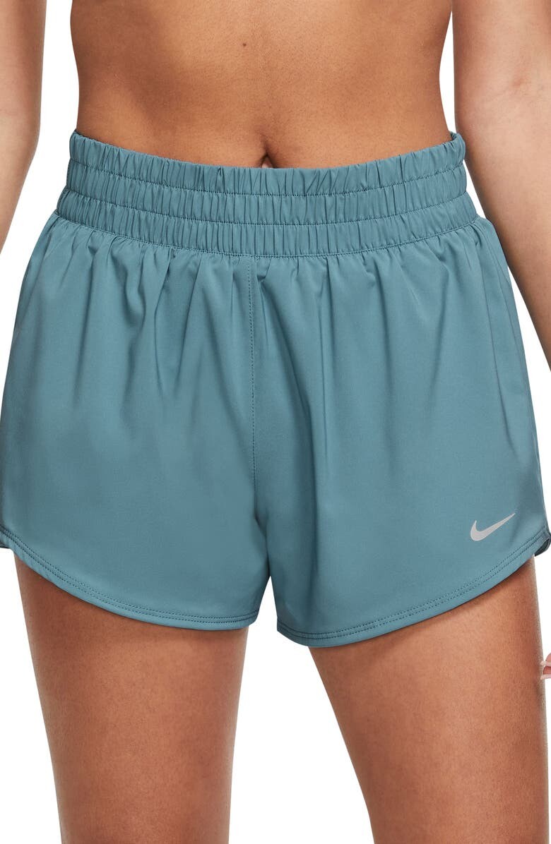 

Шорты Dri-FIT One NIKE