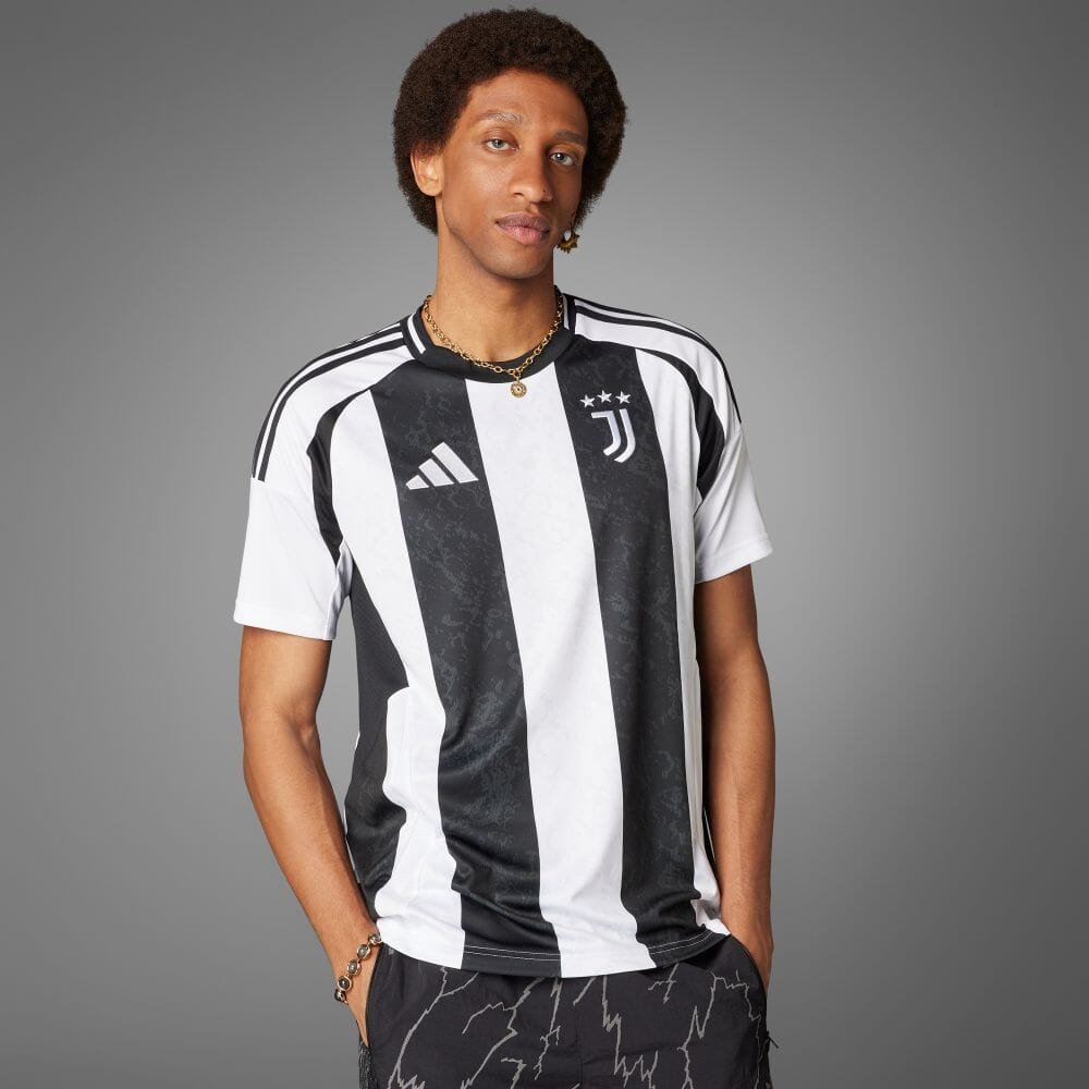 

Униформа Adidas Juventus 24/25 Home Jersey, цвет White/Black