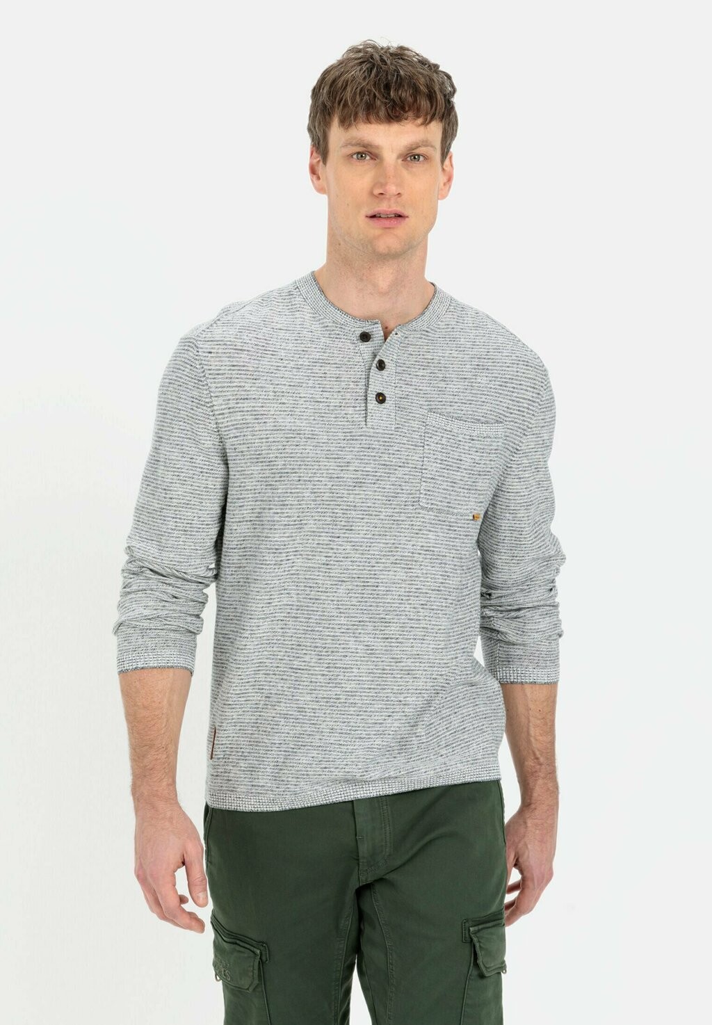 

Вязаный свитер MIT HENLEY camel active, цвет night blue
