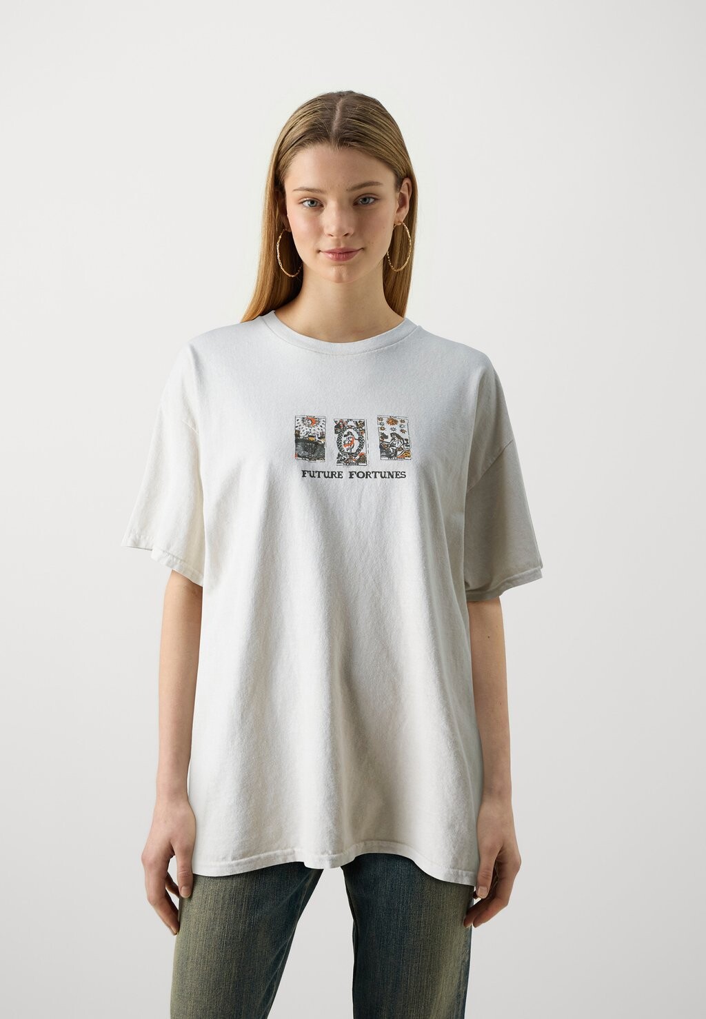 

Футболка с принтом Future Fortunes Tee Unisex BDG Urban Outfitters, кремовый