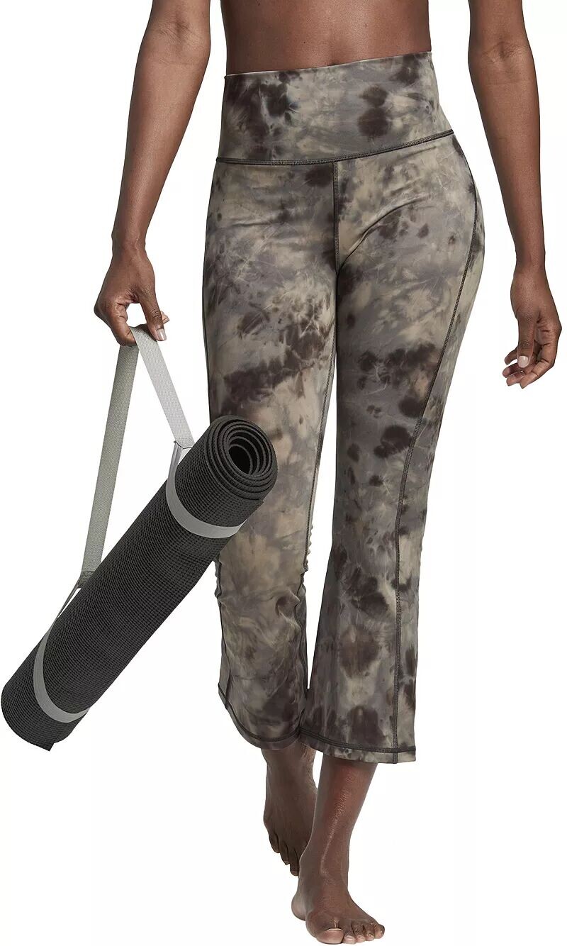 

Женские тайтсы Adidas Yoga Studio Earth Flared 7/8