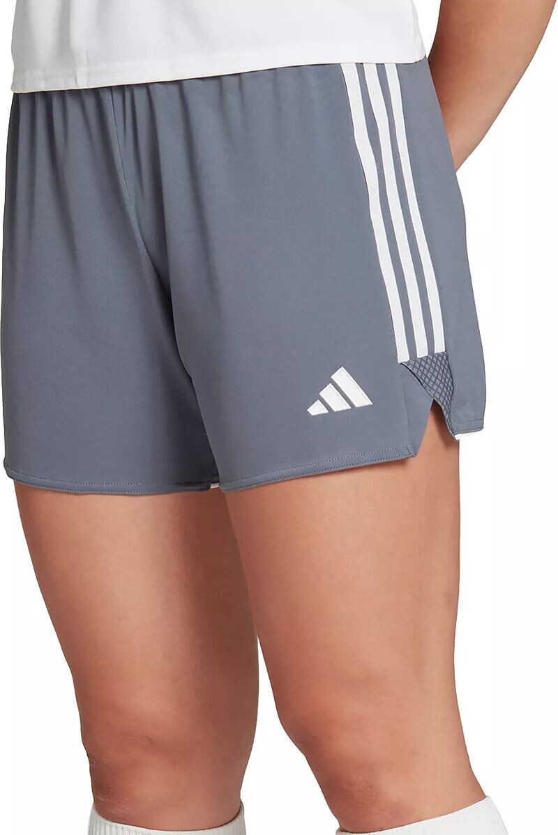 

Женские футбольные шорты Adidas Tiro 23 League