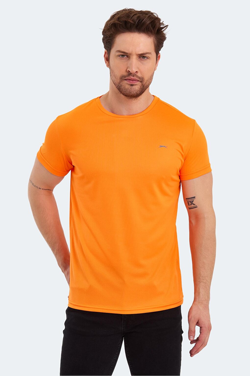 цена Мужская футболка с коротким рукавом REPUBLIC оранжевая SLAZENGER