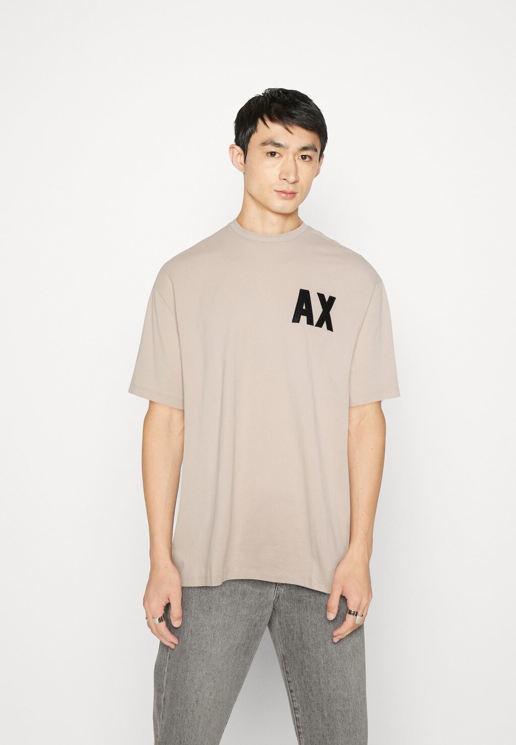 

Футболка с принтом Armani Exchange, серо-коричневый