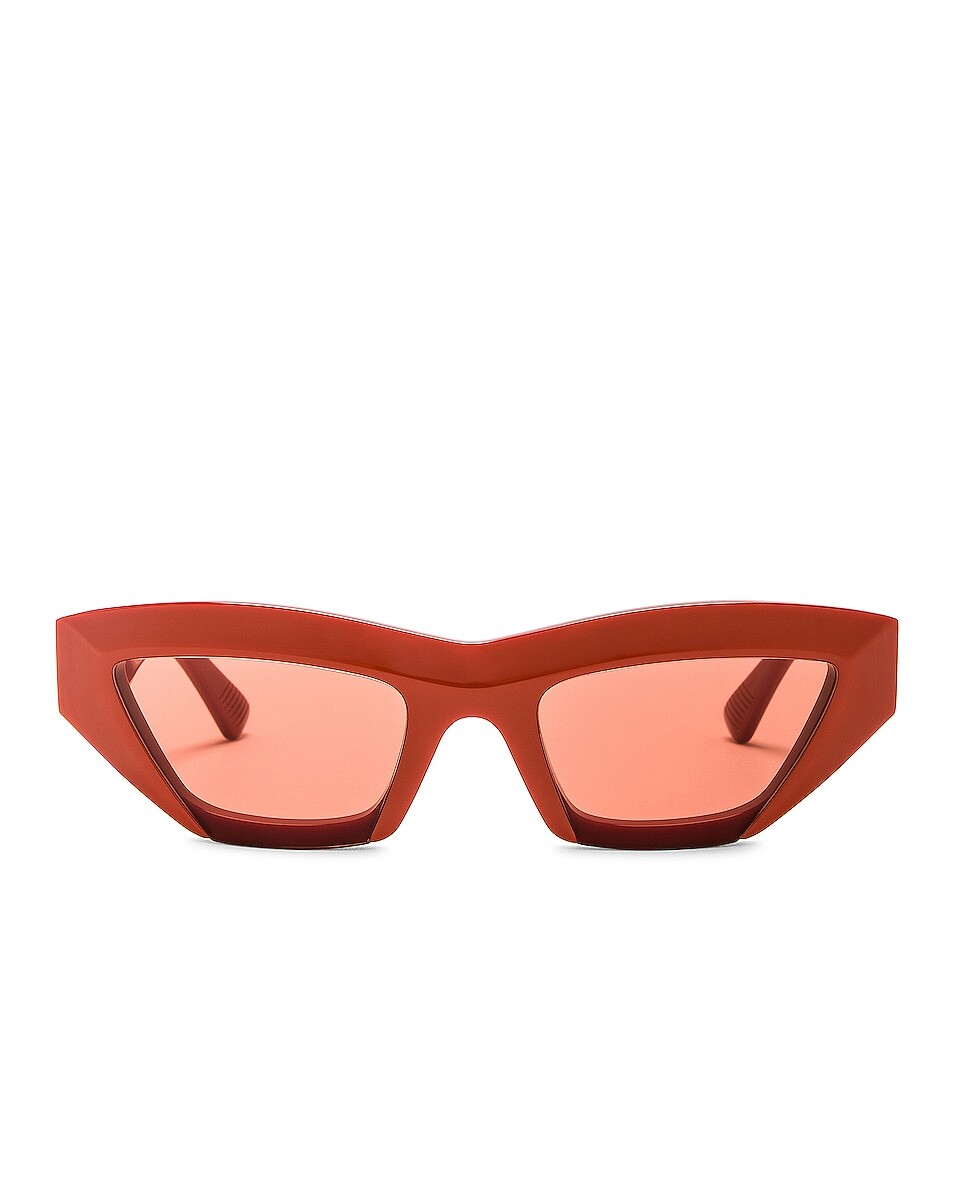 

Солнцезащитные очки Bottega Veneta Cat Eye, цвет Orange Opium