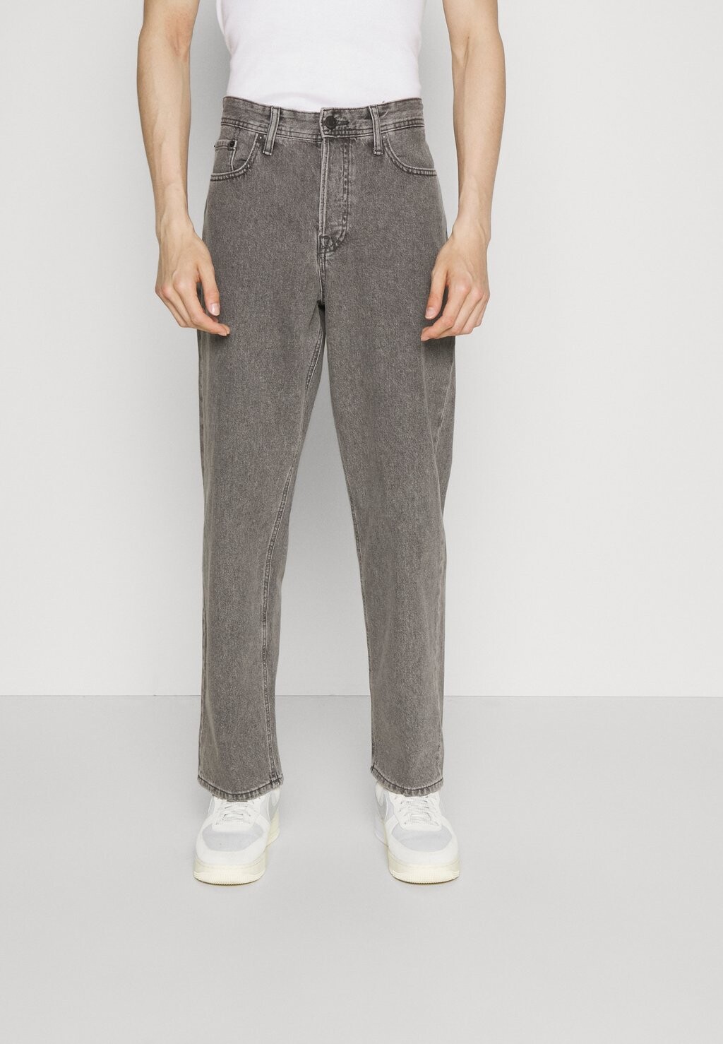 

Джинсы свободного кроя Jack & Jones