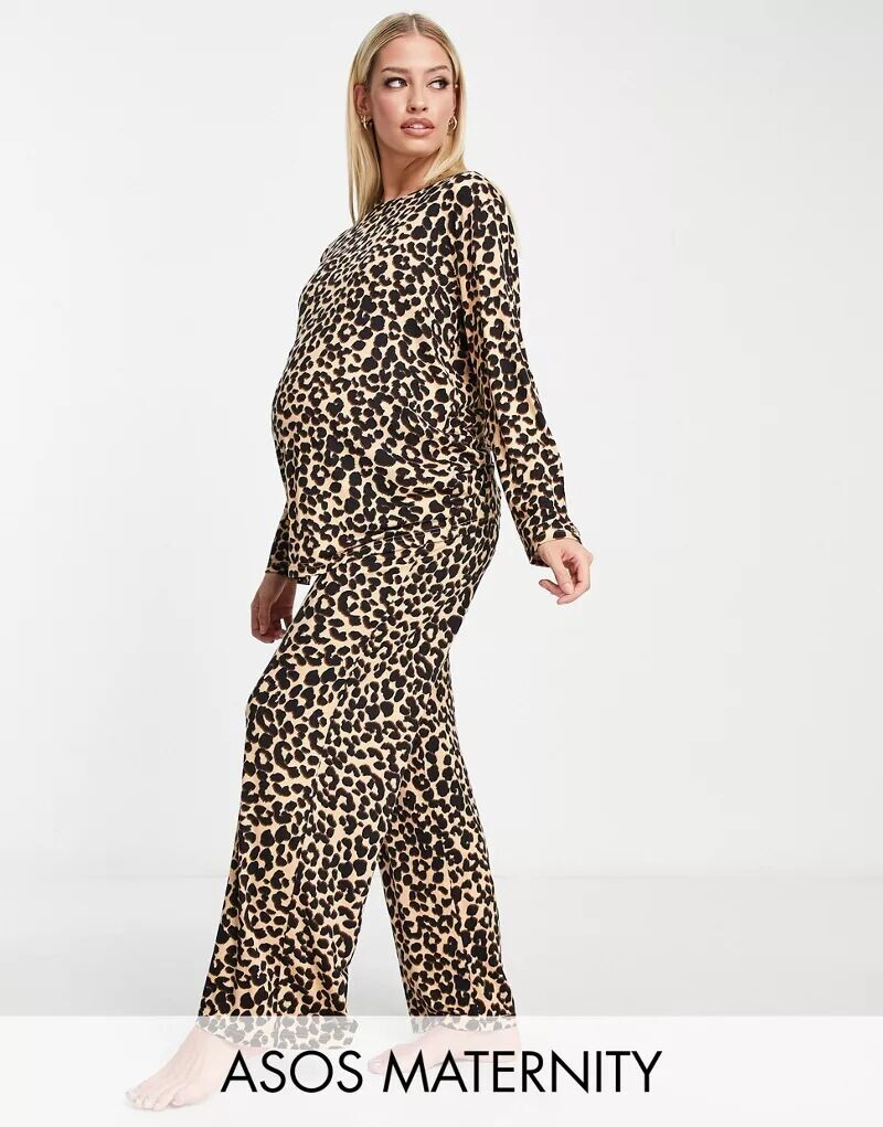 

Коричневый топ с длинными рукавами и широкие брюки из вискозы ASOS DESIGN Maternity и широкие брюки с леопардовым принтом