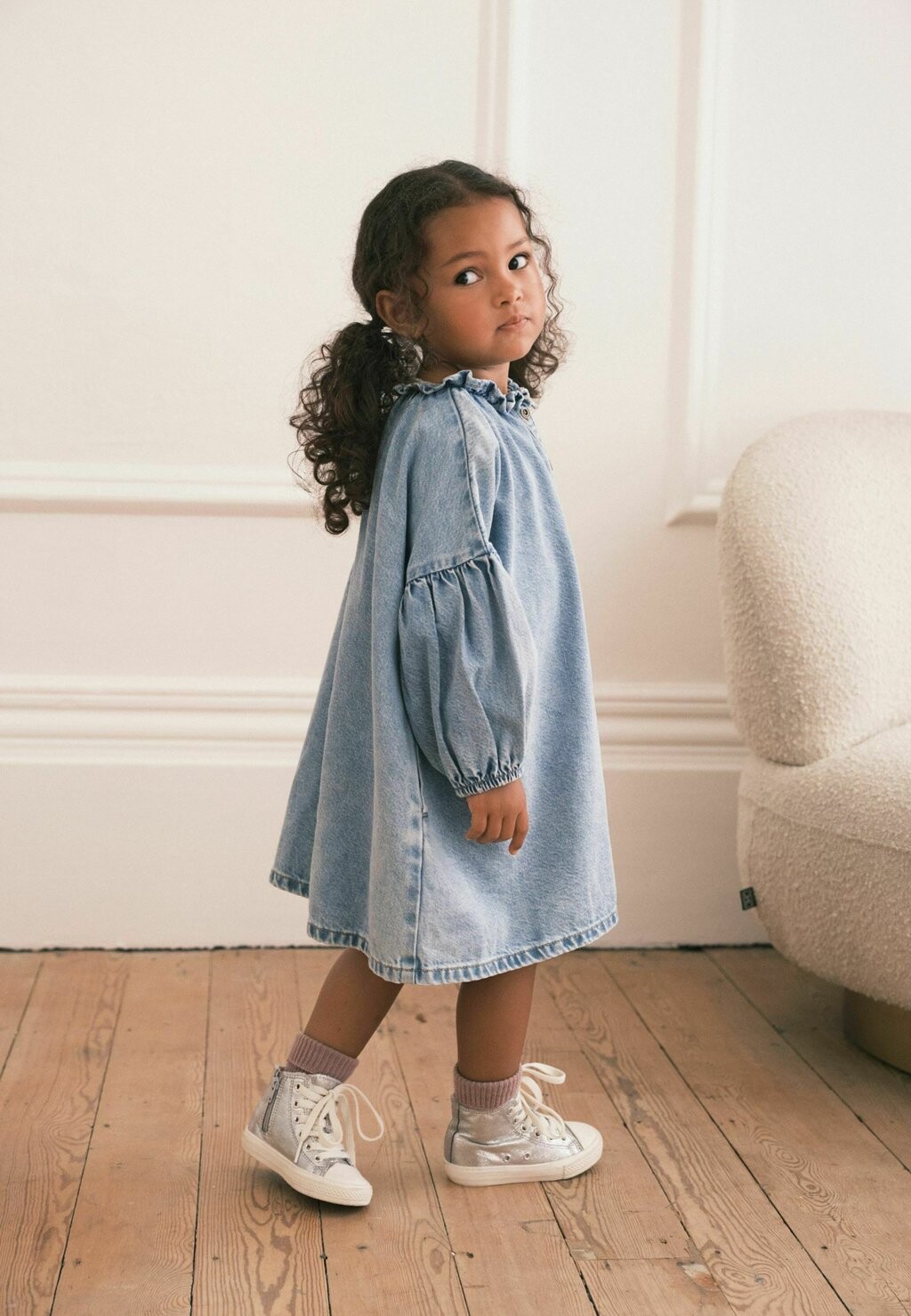 

Джинсовое платье Ruffle Collar Next, цвет blue denim