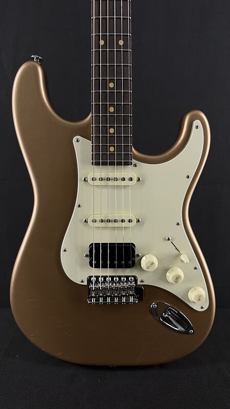 

Электрогитара Suhr Classic S Vintage LE in Firemist Gold