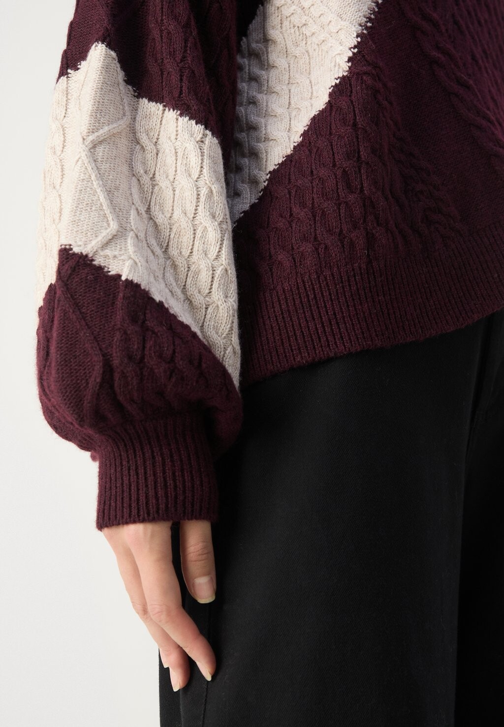 

Джемпер ROKKO BLOCK SWEATER Mads Nørgaard, коричневый