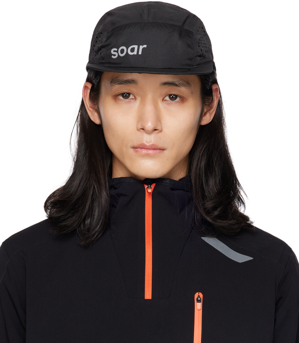 

Черная кепка для бега Soar Running