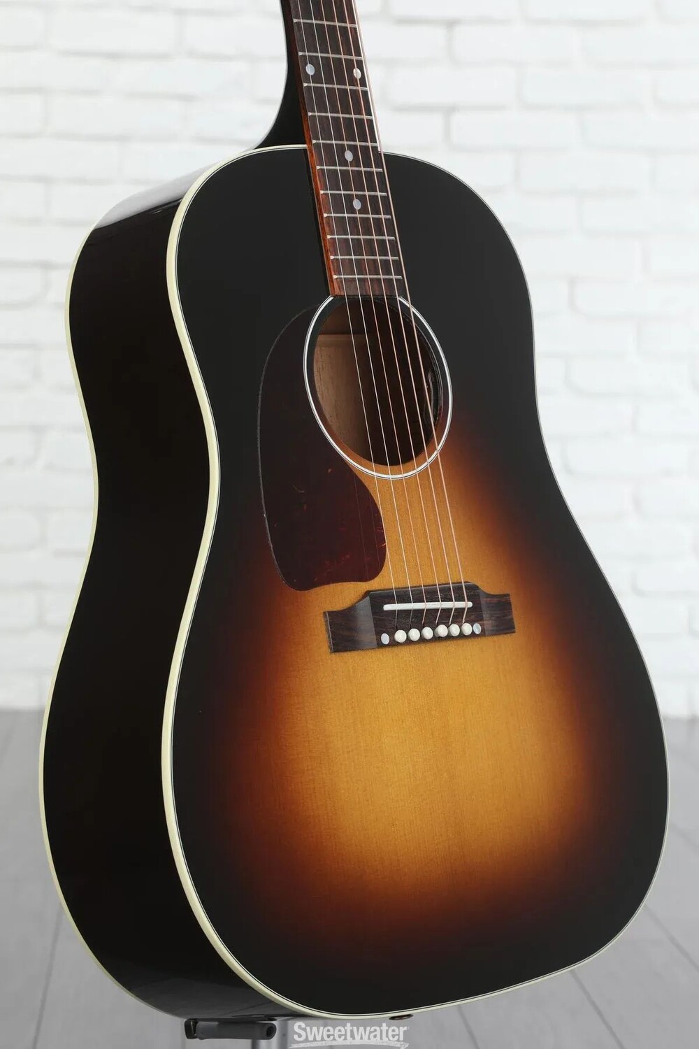 

Gibson Acoustic J-45 Standard для левшей — винтажный Sunburst