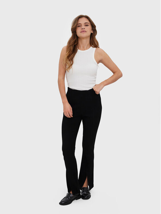 

Тканевые брюки стандартного кроя Vero Moda, черный