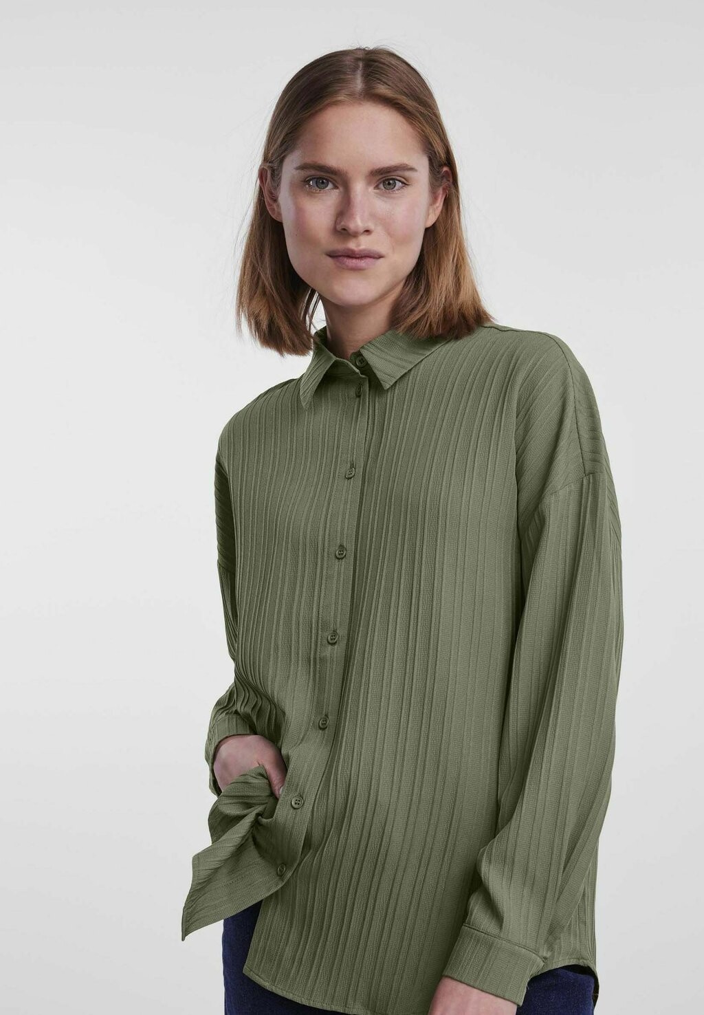 

Рубашка Pieces PCJUNIPER, цвет deep lichen green