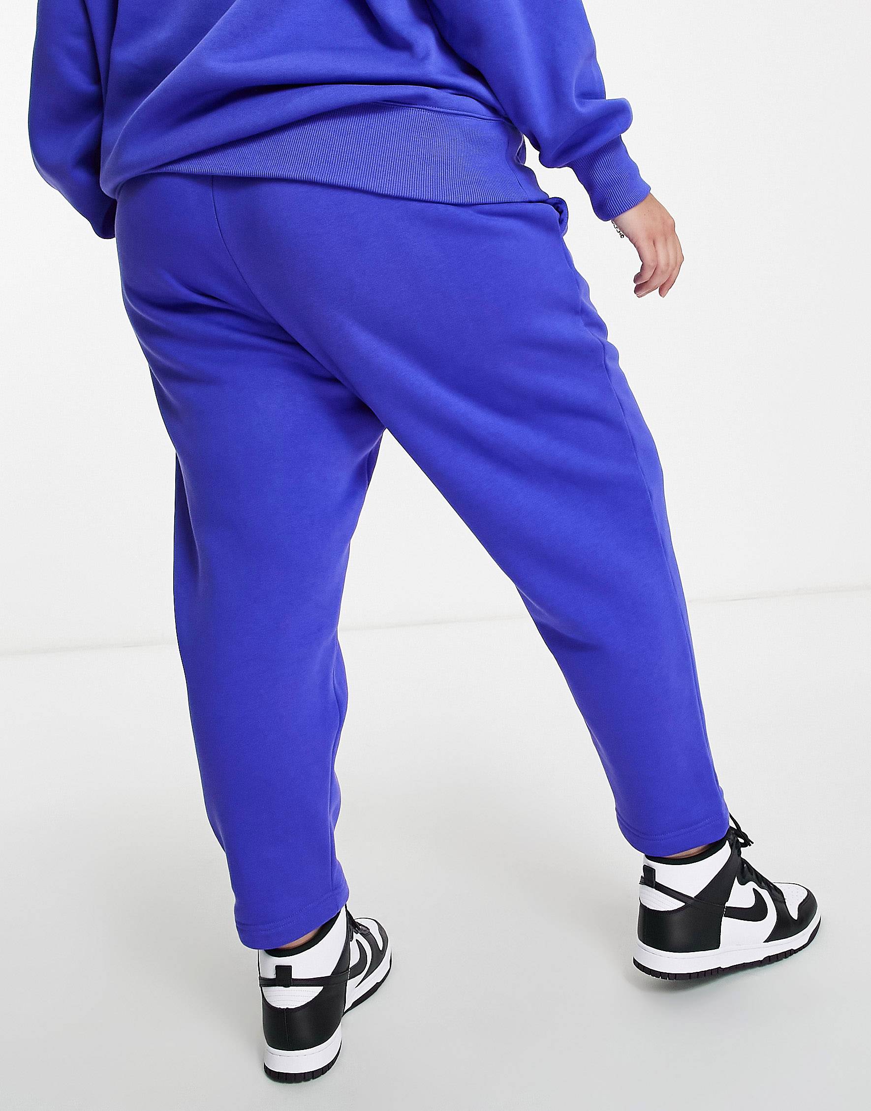 Nike Mini Swoosh Oversized Joggers