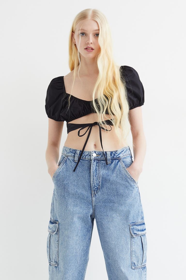 

Укороченная блуза с вырезом H&M, черный