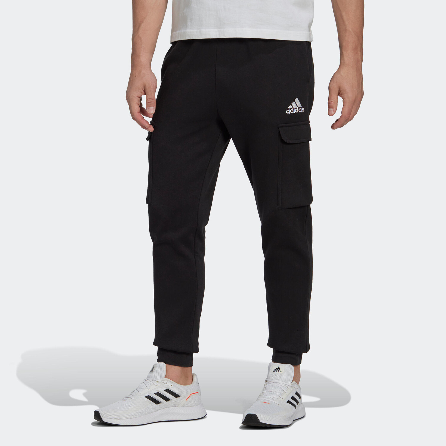 

Спортивные штаны Adidas Fitness Soft Training мужские черные, Черный