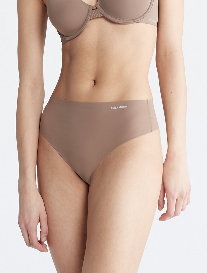 

Стринги Invisibles с высокой талией Calvin Klein, коричневый