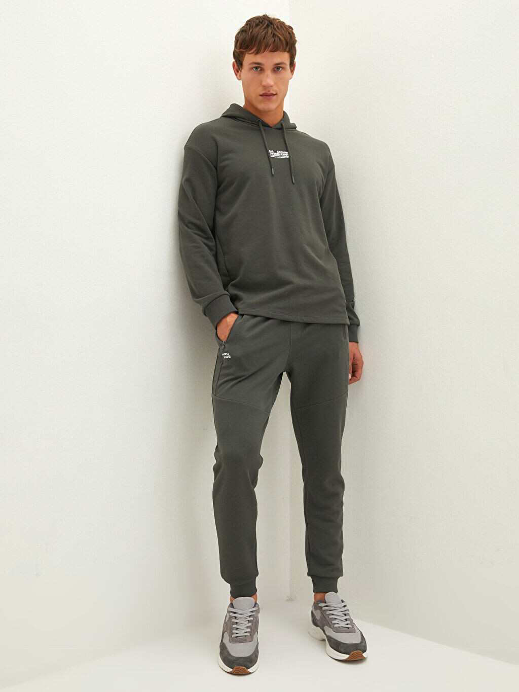 

Мужские спортивные штаны Slim Fit Jogger LCW Casual