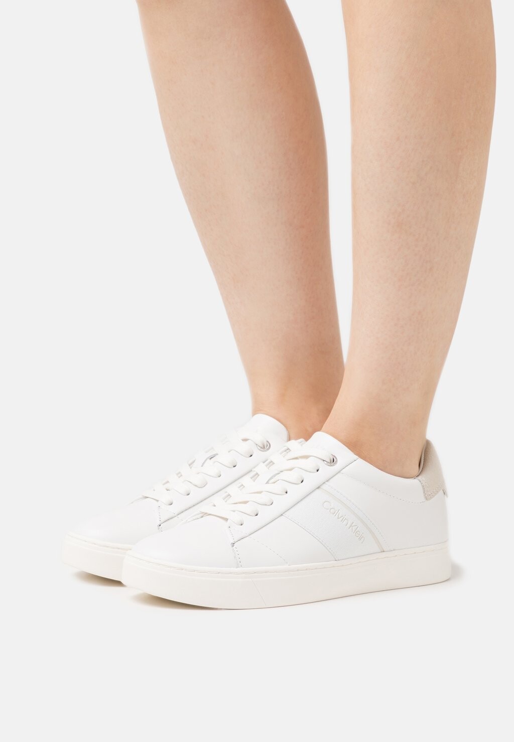

Кроссовки Calvin Klein, белый