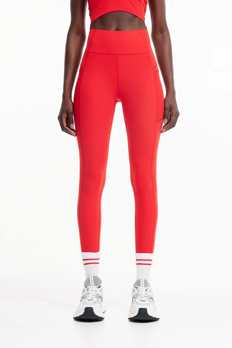 

Спортивные леггинсы от shapemove H&M, красный