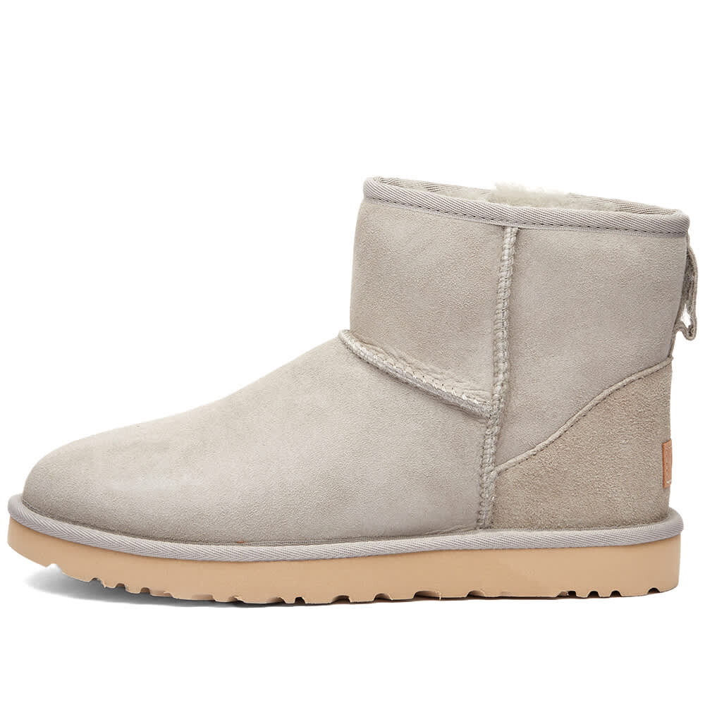 

Угги UGG Classic Mini II Boot, светло-серый