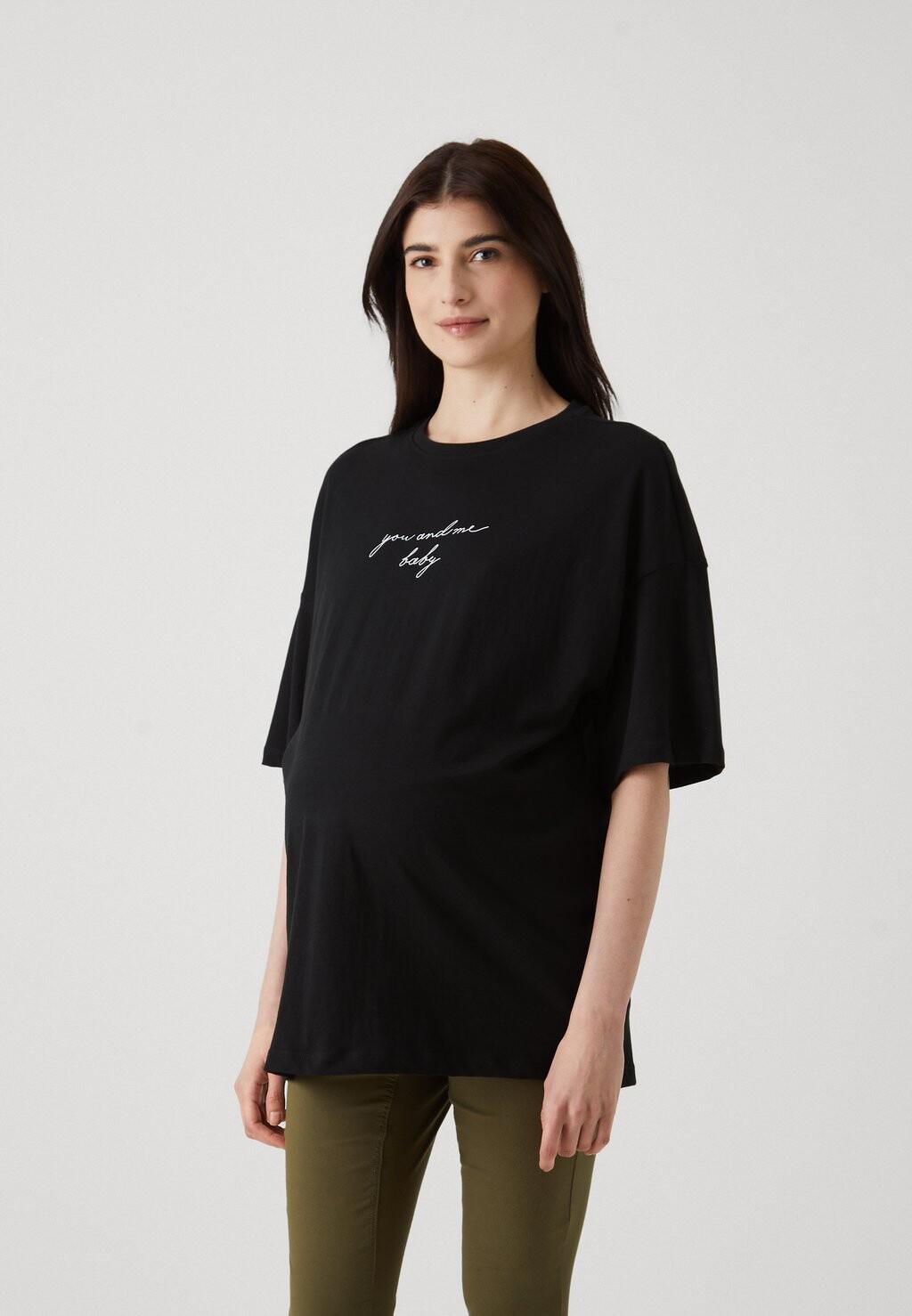 

Футболка с принтом OLMPOP JOYFULL O NECK TEE ONLY MATERNITY, цвет black