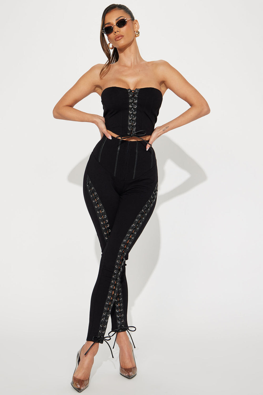 

Брюки Fashion Nova IST10628, черный