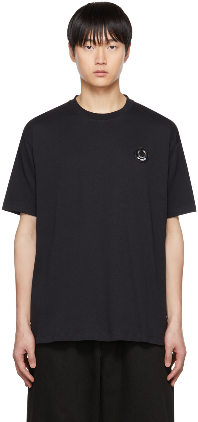 

Черная футболка оверсайз Fred Perry Edition Raf Simons