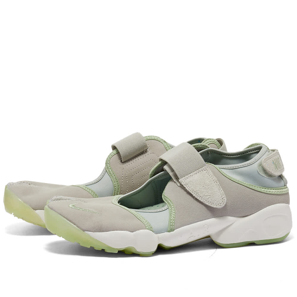

Кроссовки Nike Air Rift, серо-зеленый