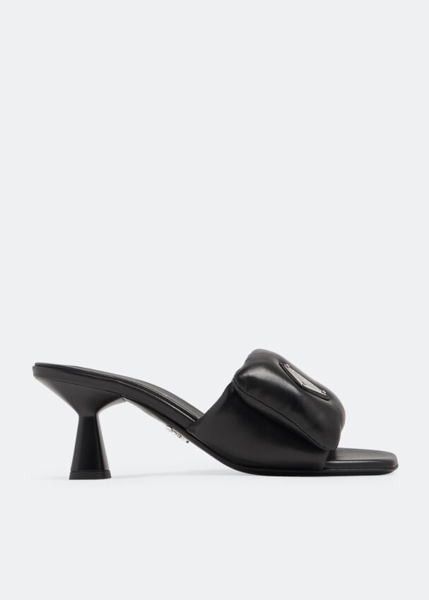 

Сандалии Prada Soft Padded Nappa, черный
