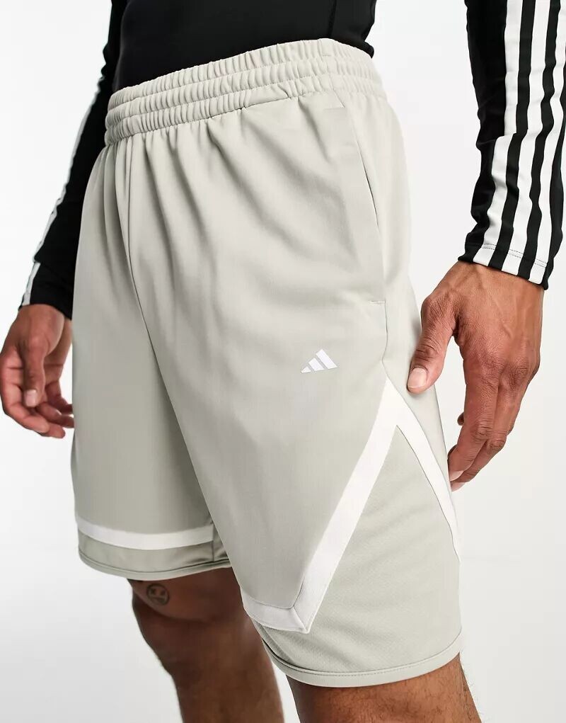 

Серые шорты adidas Basketball Pro adidas performance