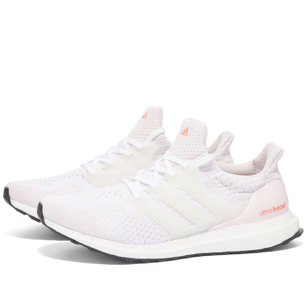 

Ультрабуст 5.0 ДНК Вт Adidas