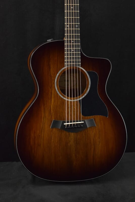 

Taylor 224ce-K DLX Shaded Edge Burst