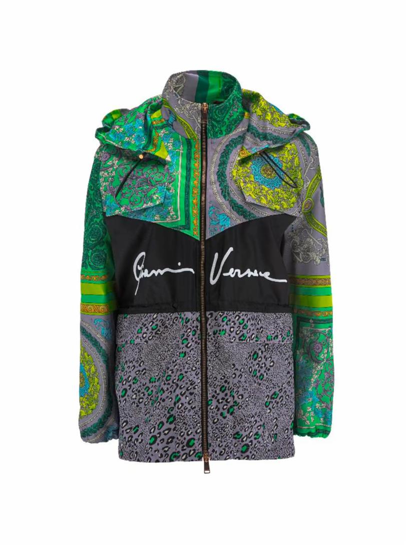 цена Куртка Versace