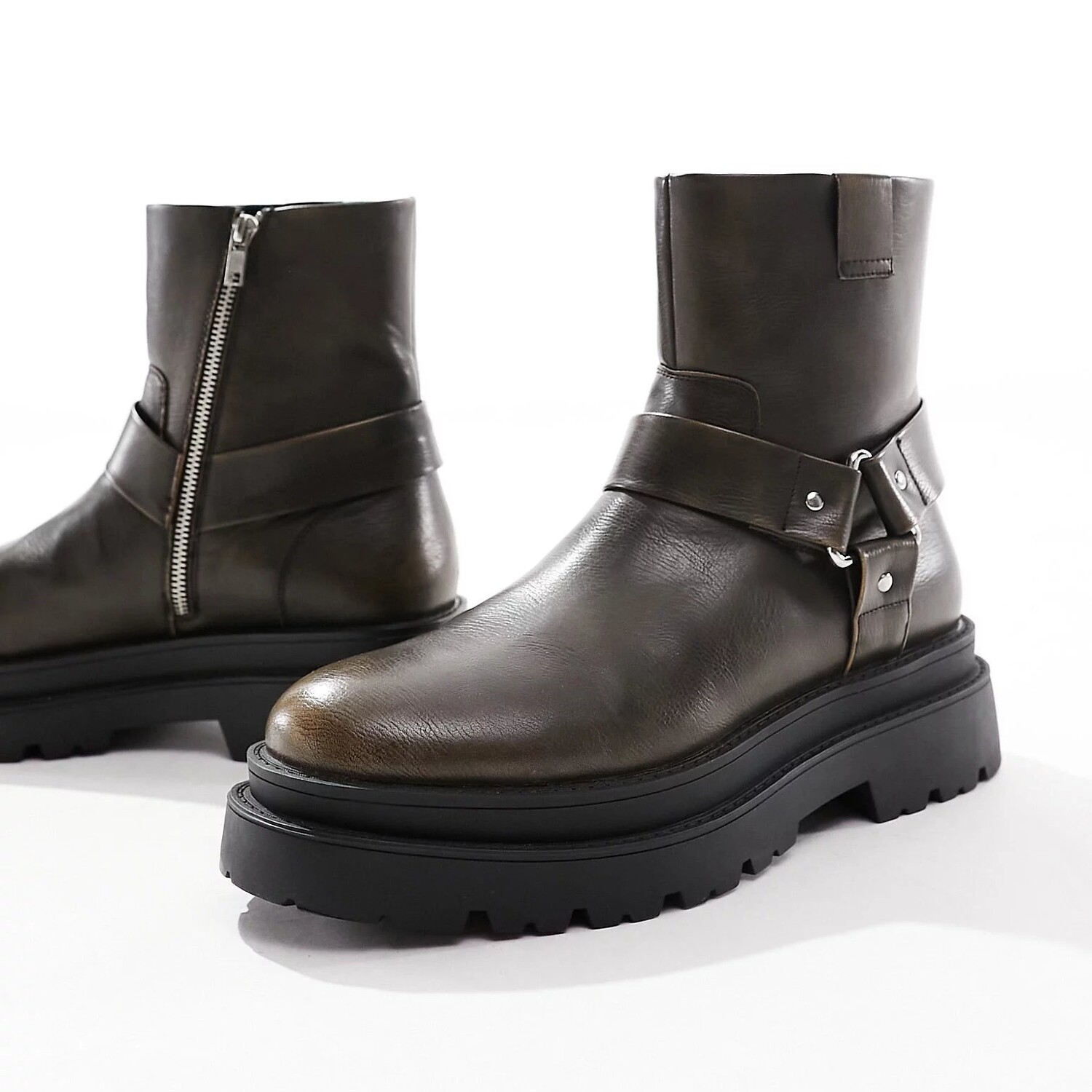

Ботинки Asos Design Chelsea Western With Silver Hardware, коричневый