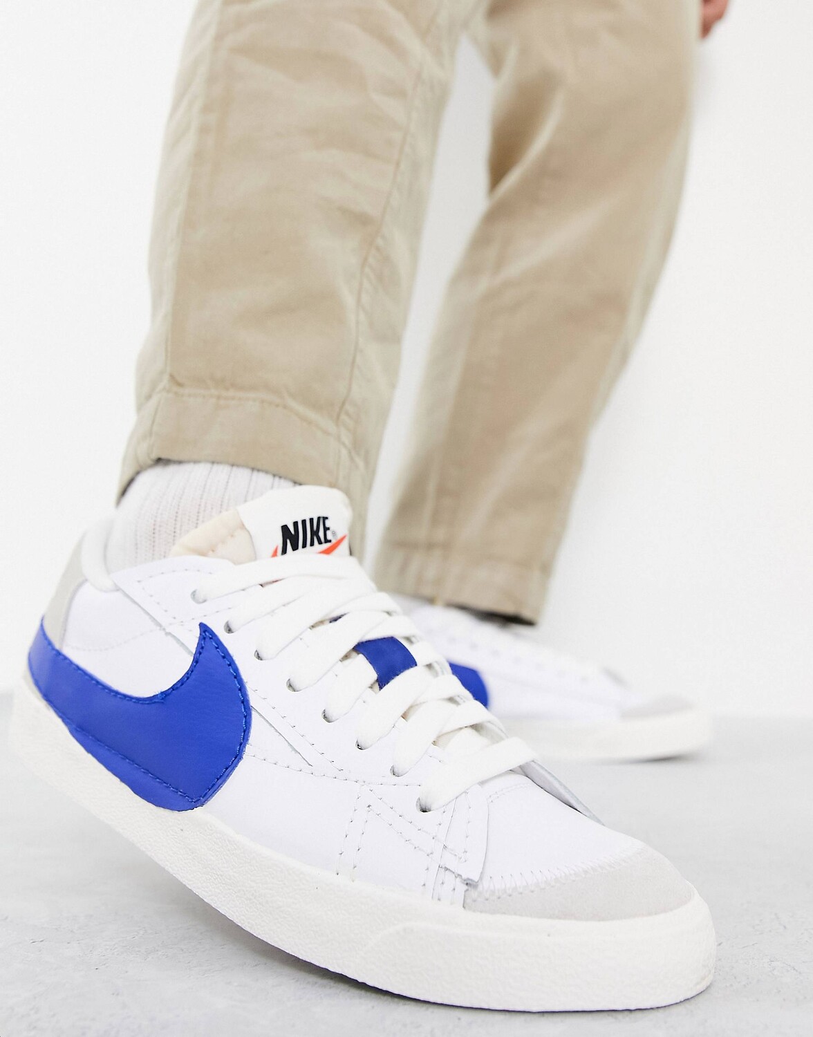 Бело-синие кроссовки Nike Blazer Low '77 Jumbo – заказать с доставкой ...