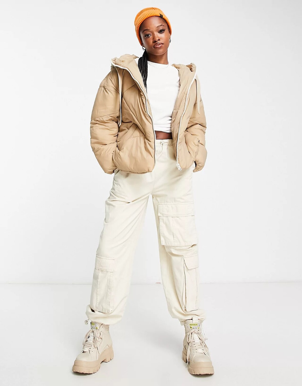 

Куртка Stradivarius STR Oversized Puffer, бежевый