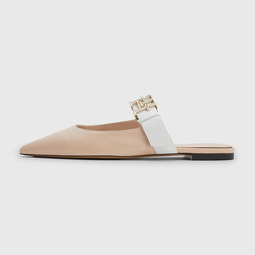 

Сандалии Tommy Hilfiger Pointy-toe Logo, бежевый