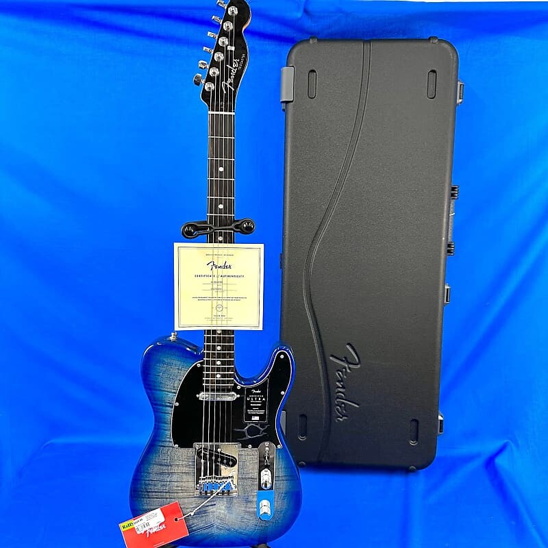 

Электрогитара Fender American Ultra Stratocaster Denim Limited Edition с жестким футляром 11037266